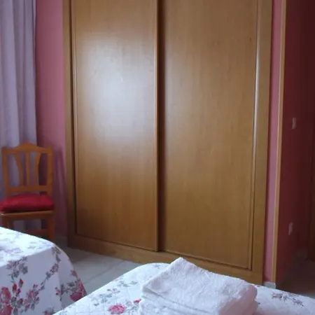 Apartment Campomanes *